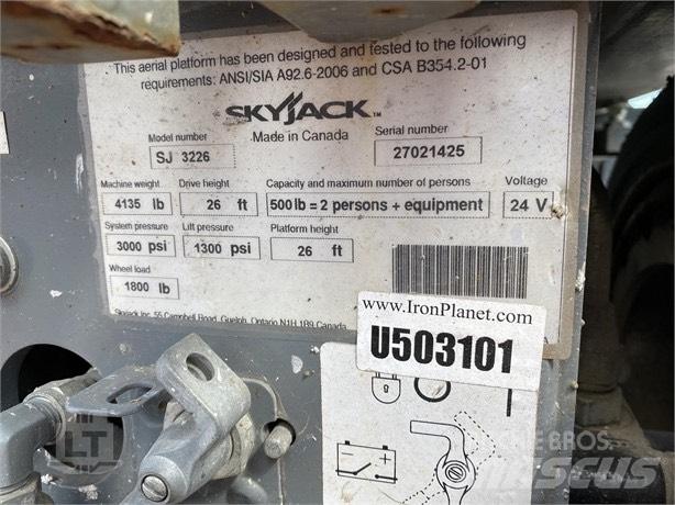 SkyJack SJ III 3226 Škaraste platforme