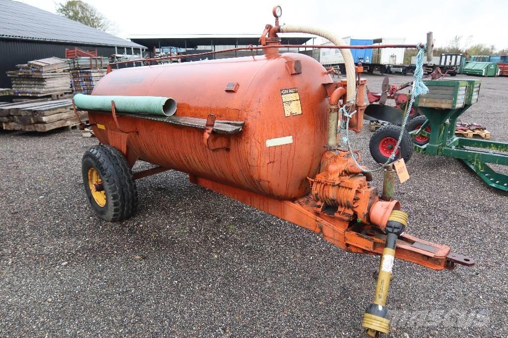 Vestas GT 2700 Cisterne za gnojnicu