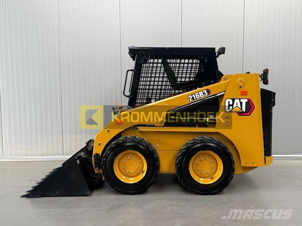 CAT 216 B3 Skid steer mini utovarivači