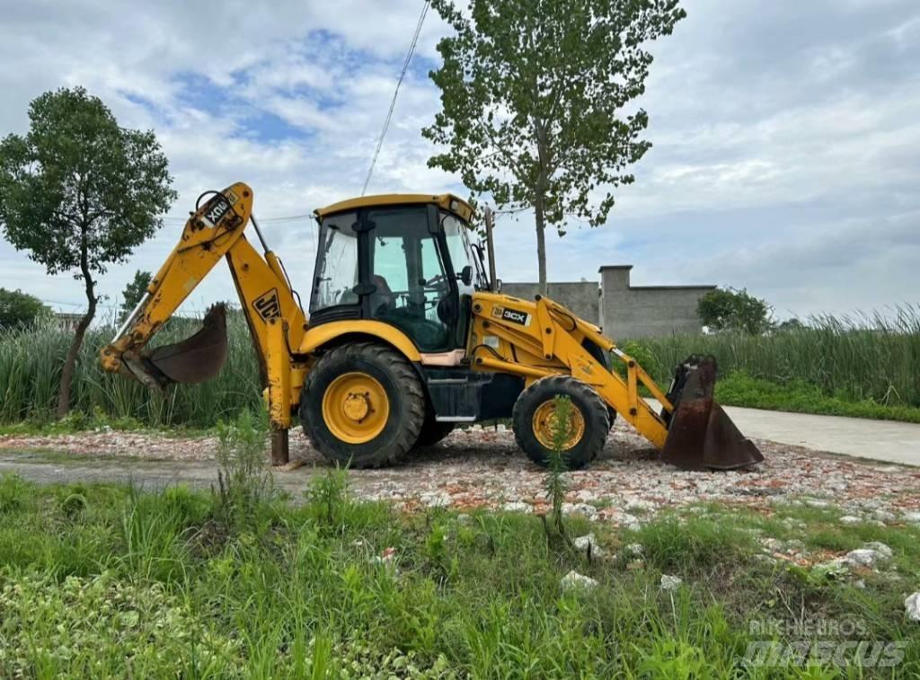 JCB 3 CX Utovarni rovokopači