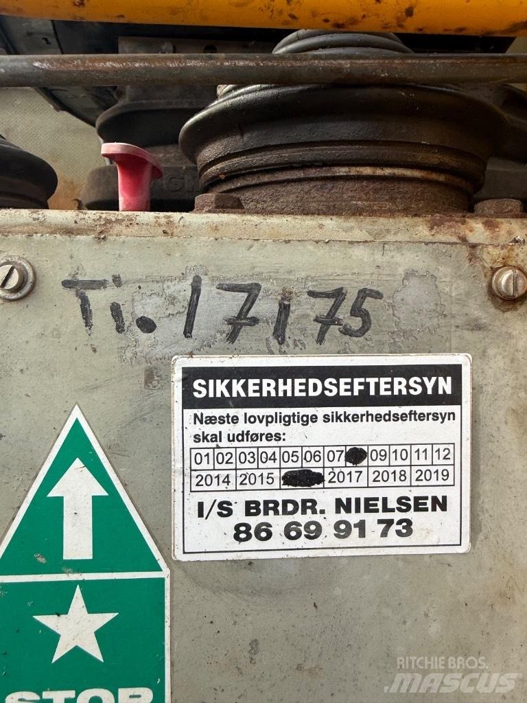 Åkerman H 14 B Bageri gusjeničari