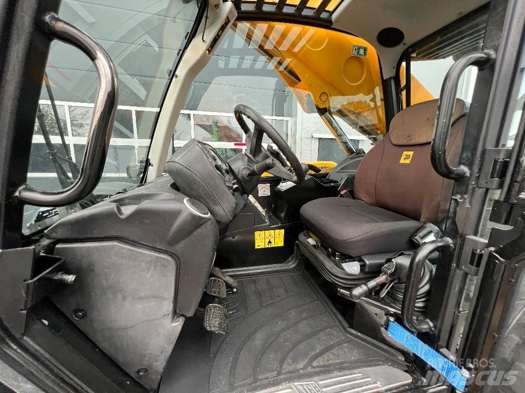 JCB 541-70 Agri Plus Teleskopski viličari