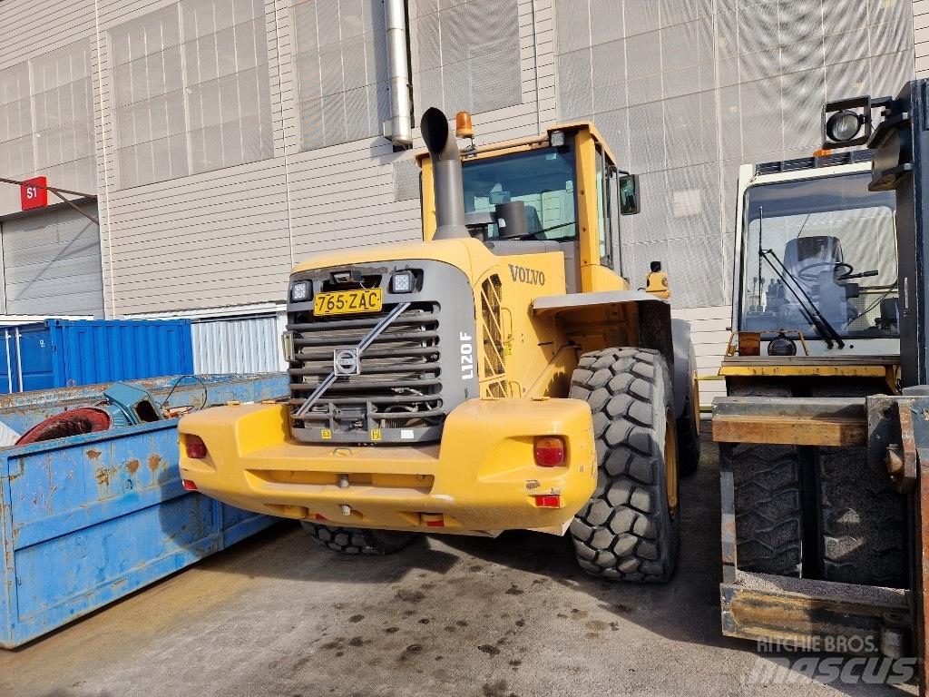Volvo L 120 F Utovarivači na kotačima