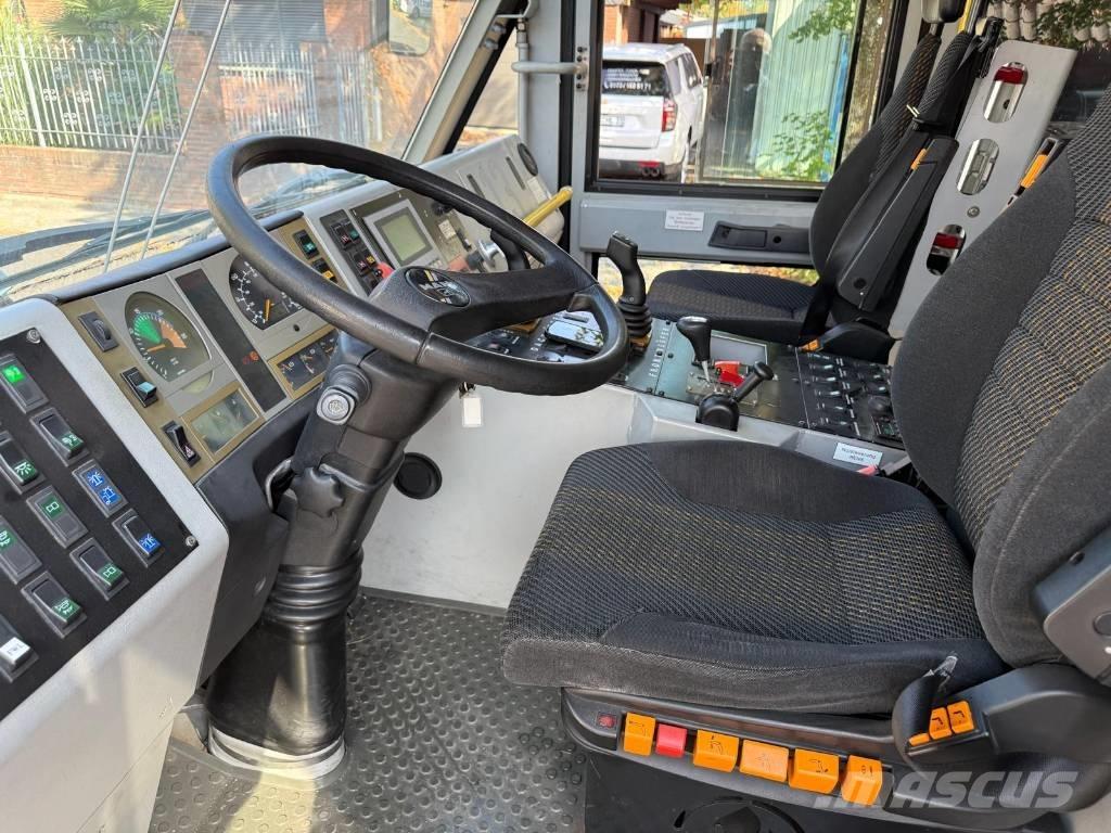 MAN X 1000 , 8 x 8 Vatrogasna vozila