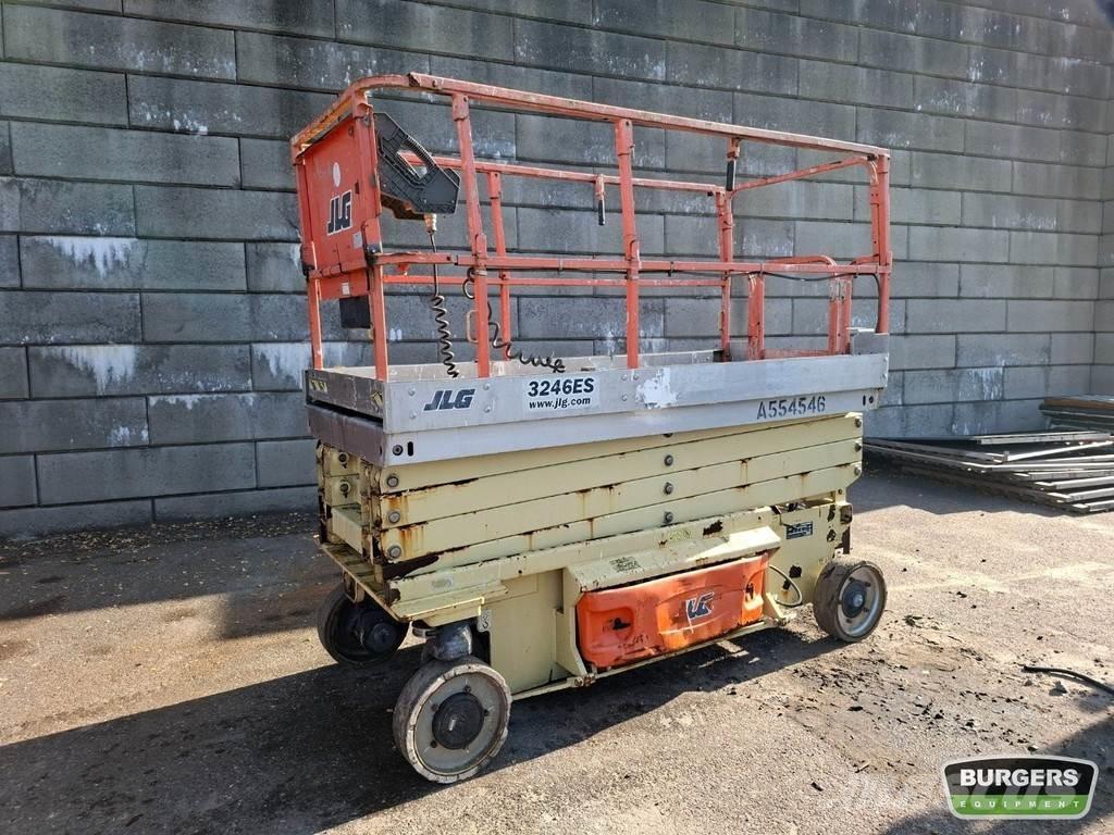 JLG 3246ES Škaraste platforme