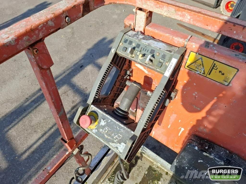 JLG 3246ES Škaraste platforme