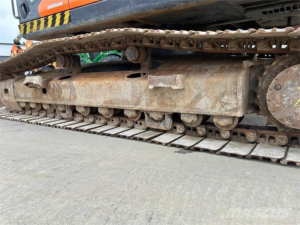 Doosan DX255LC-5 Bageri gusjeničari