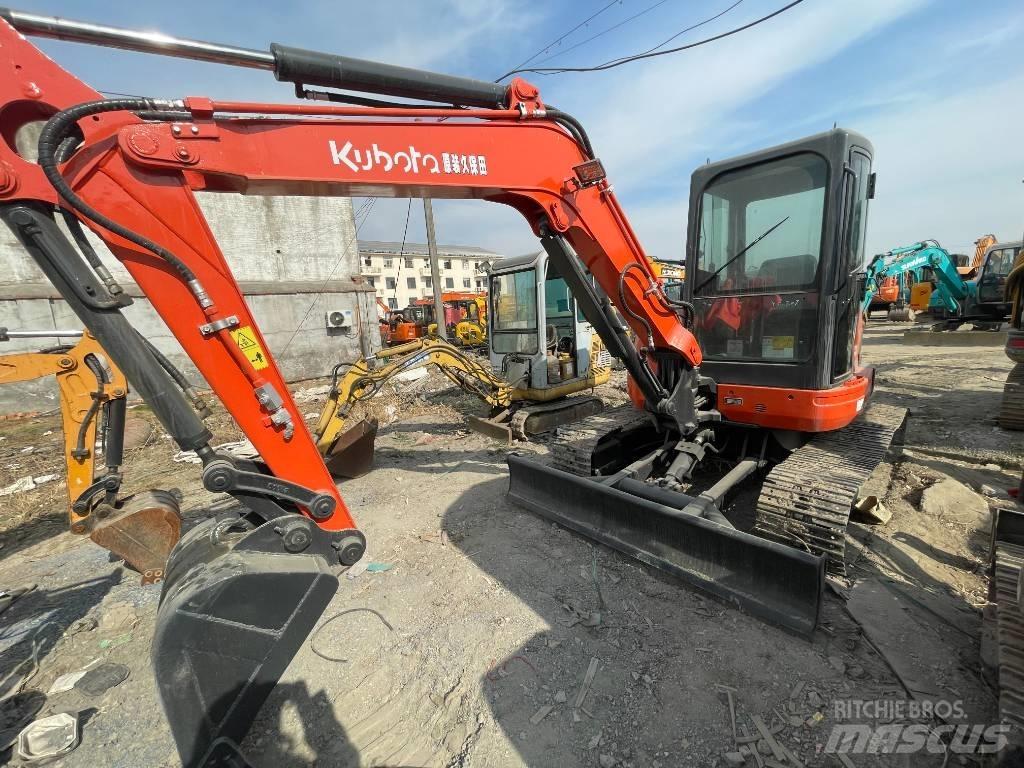 Kubota U35 Mini bageri <7t