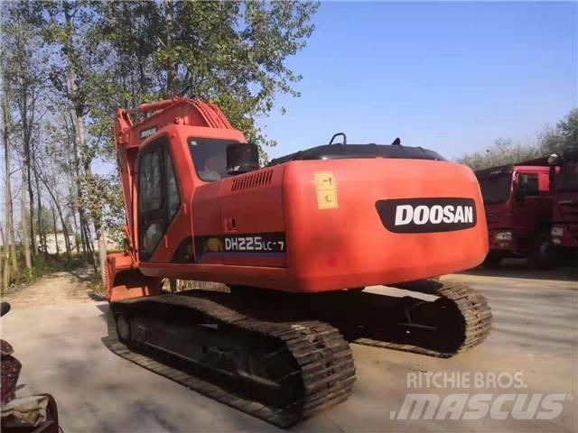 Doosan DH225 Bageri gusjeničari