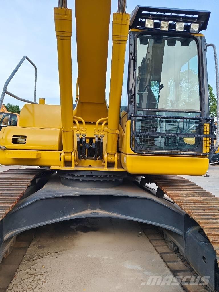 Komatsu PC 220-7 Bageri gusjeničari