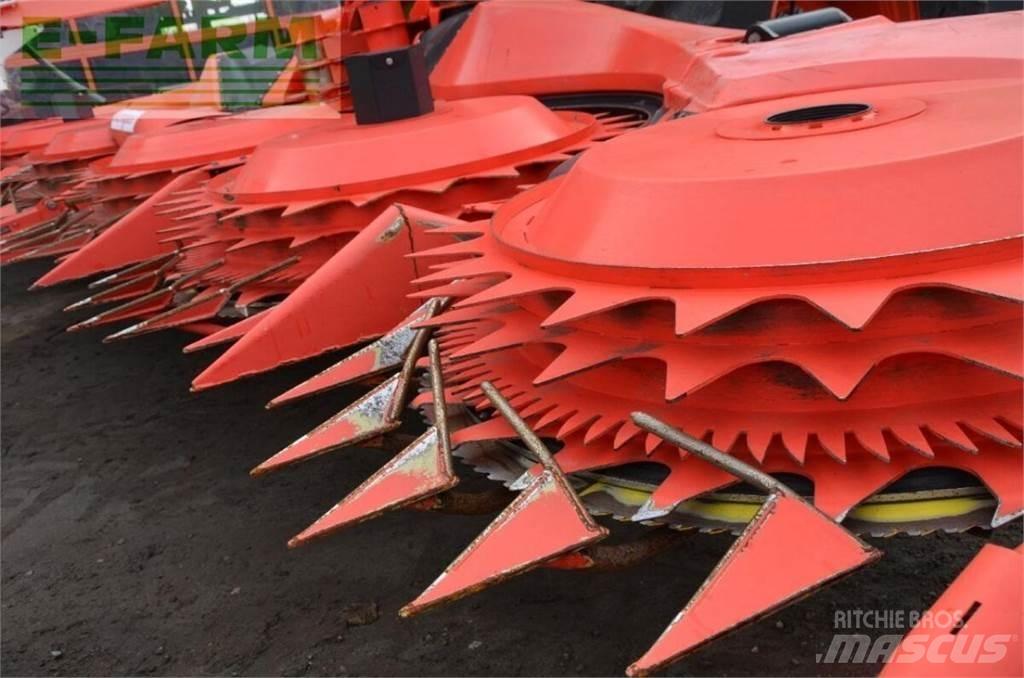 Kemper 490 plus Strojevi za krmu na vlastiti pogon