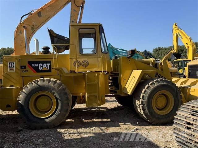 CAT 966 F Utovarivači na kotačima