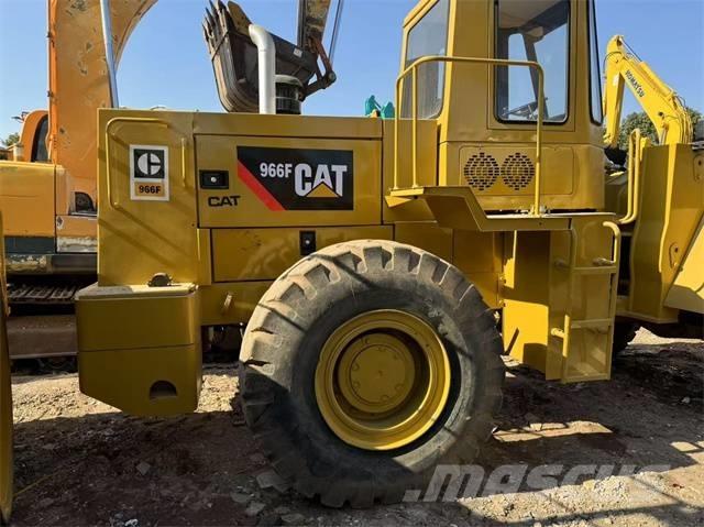 CAT 966 F Utovarivači na kotačima