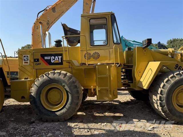 CAT 966 F Utovarivači na kotačima