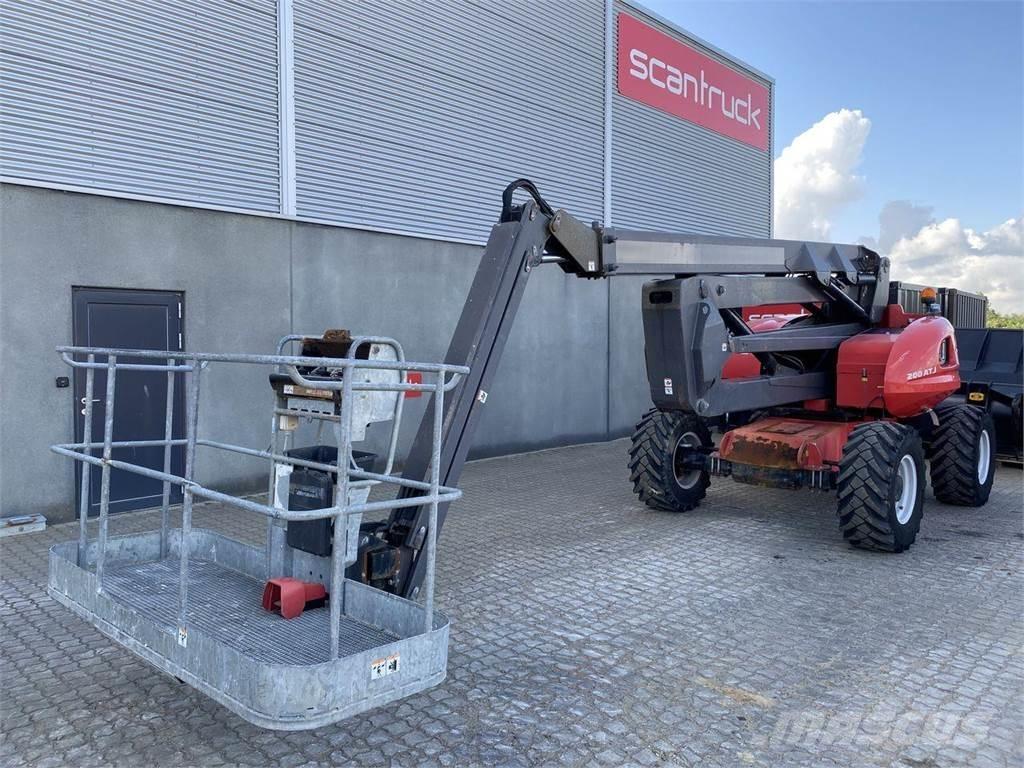 Manitou 200ATJ RC Zglobne podizne platforme