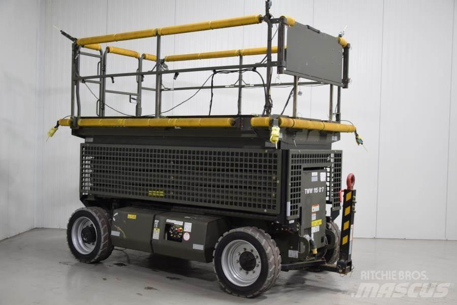 JLG M3369 Škaraste platforme