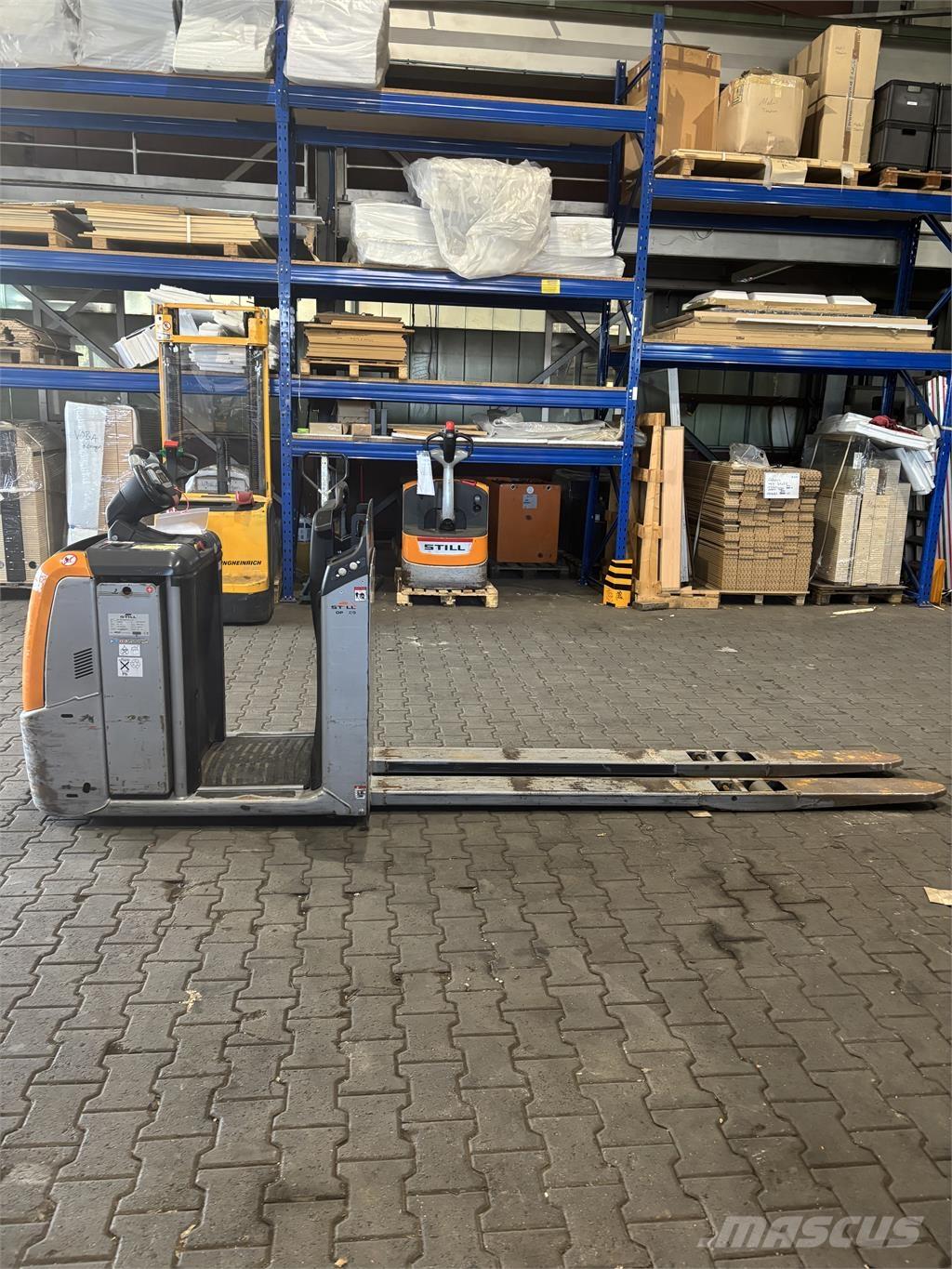 Still OPX 20 Niskopodizni komisioni viličar