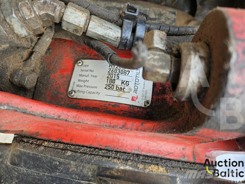 CAT 305.5E2CR Mini bageri <7t