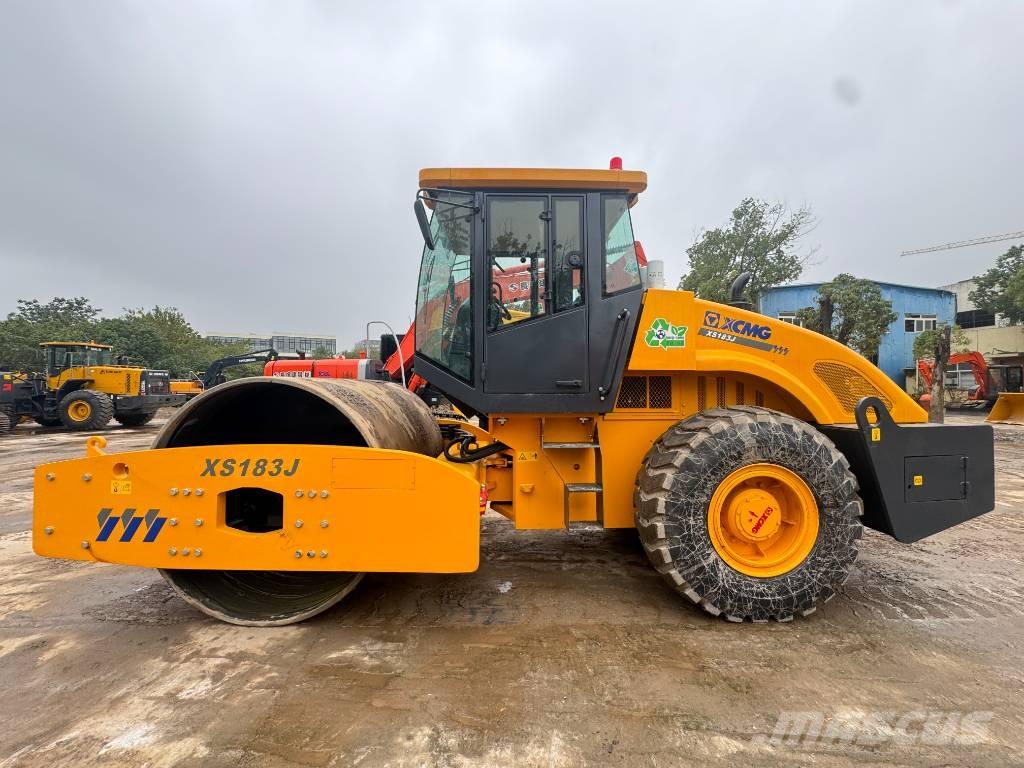 XCMG XS 183 J Valjci sa jednim bubnjem
