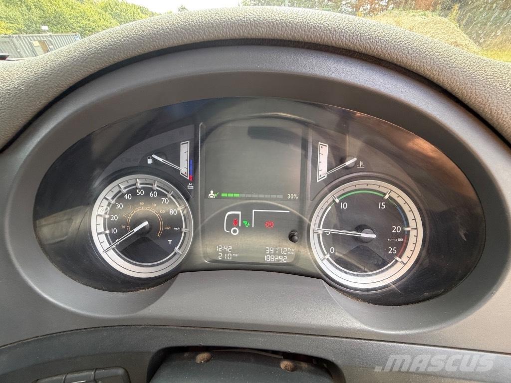 DAF CF 460 Kamioni s ravnim pločom / vitlom