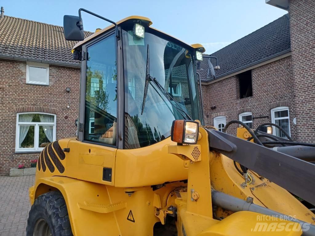 Volvo L 30 B Utovarivači na kotačima