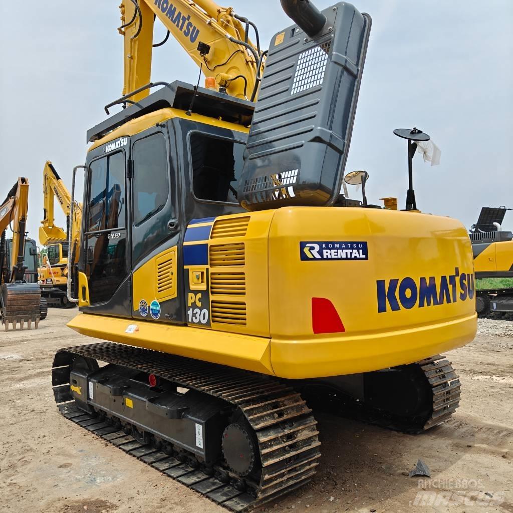 Komatsu 130-7 Bageri gusjeničari