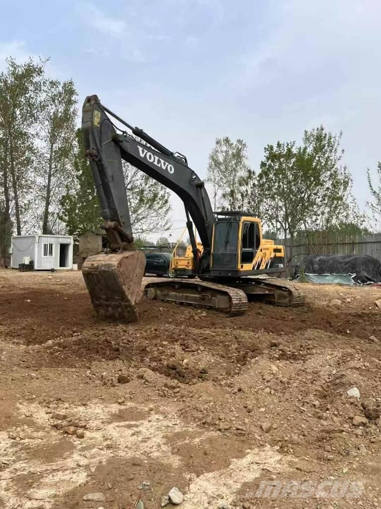 Volvo ec240d Bageri gusjeničari