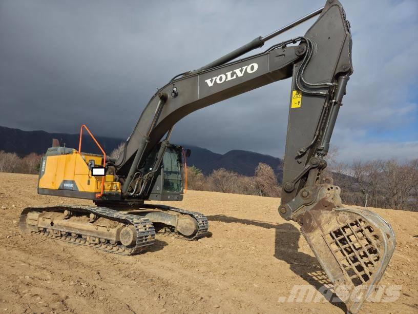 Volvo EC 300 EL Bageri gusjeničari