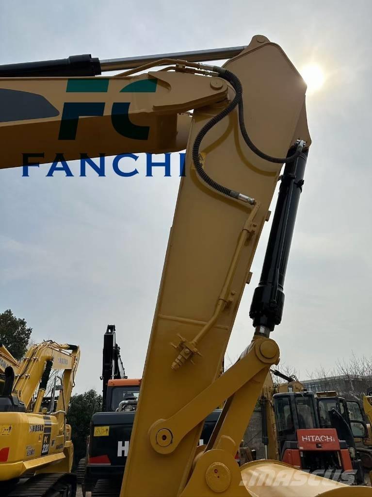 CAT 325 D Bageri gusjeničari