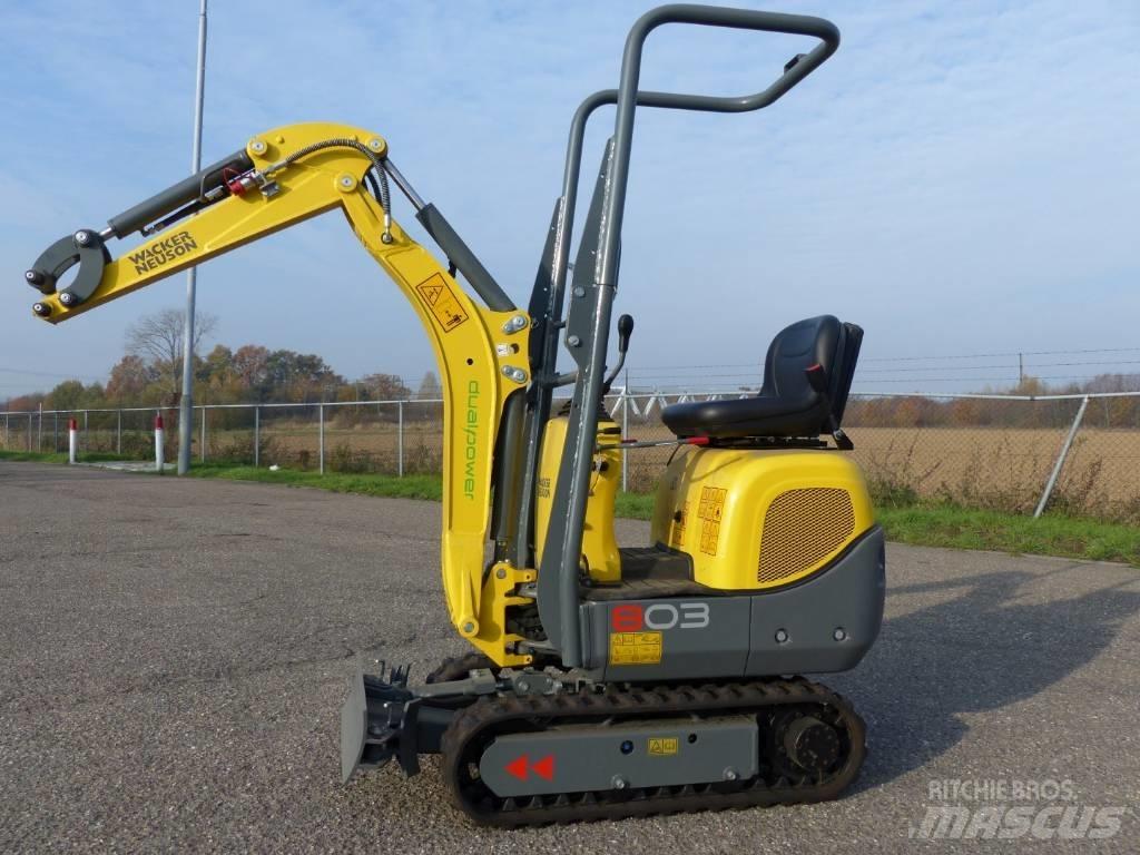 Wacker Neuson 803 Mini bageri <7t