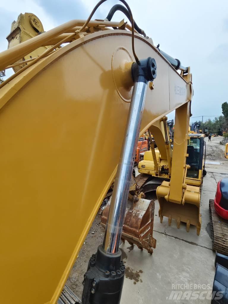 CAT 320 D Bageri gusjeničari