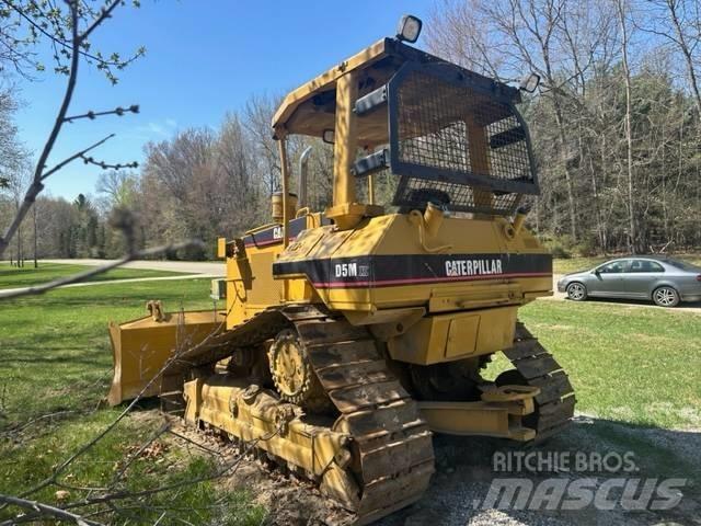 CAT D 5 M XL Buldožeri gusjeničari