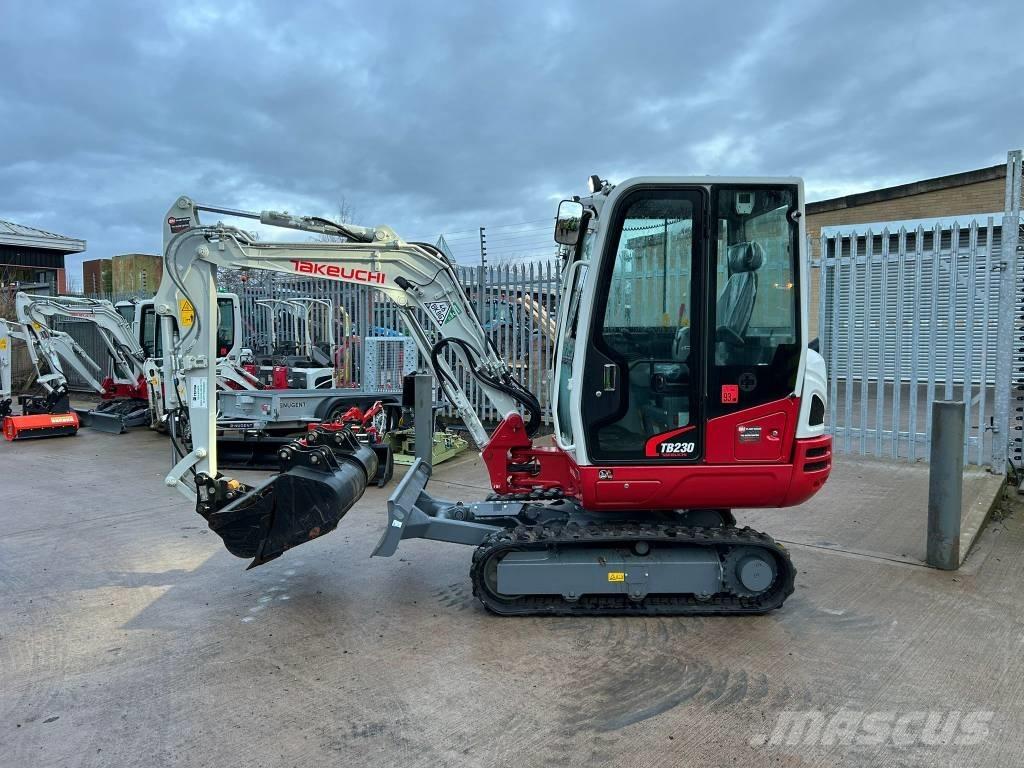 Takeuchi TB 230 Mini bageri <7t