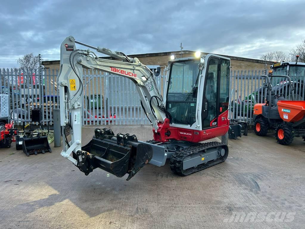 Takeuchi TB 230 Mini bageri <7t