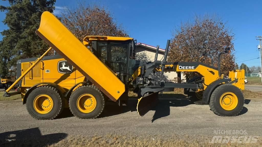 John Deere 872 G Grejderi