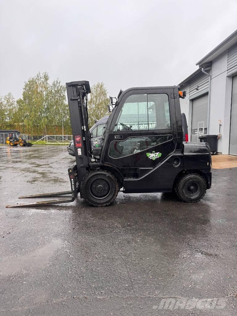 Toyota 02-8 FDF 30 Dizelski viličari