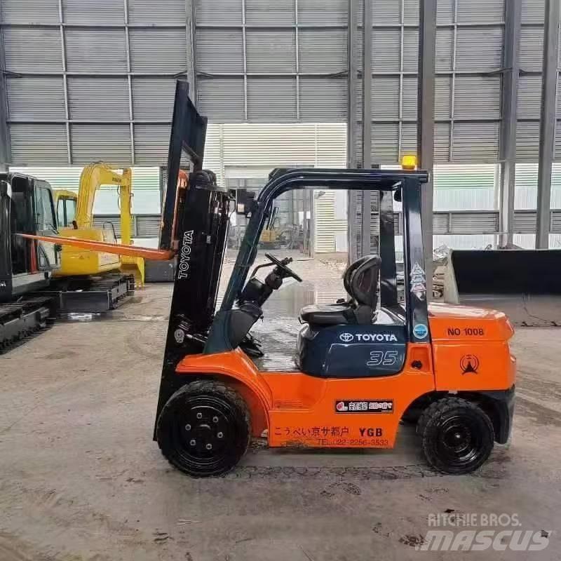 Toyota FD35 Dizelski viličari