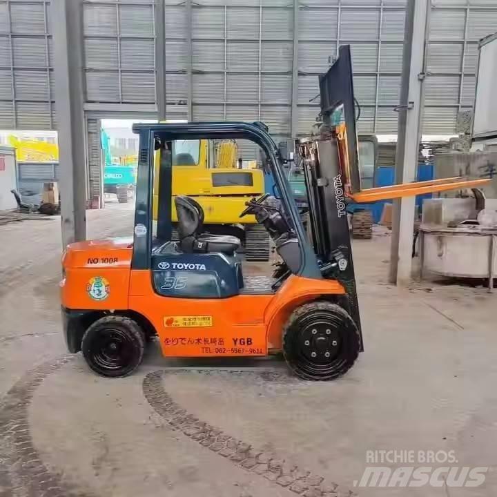 Toyota FD35 Dizelski viličari