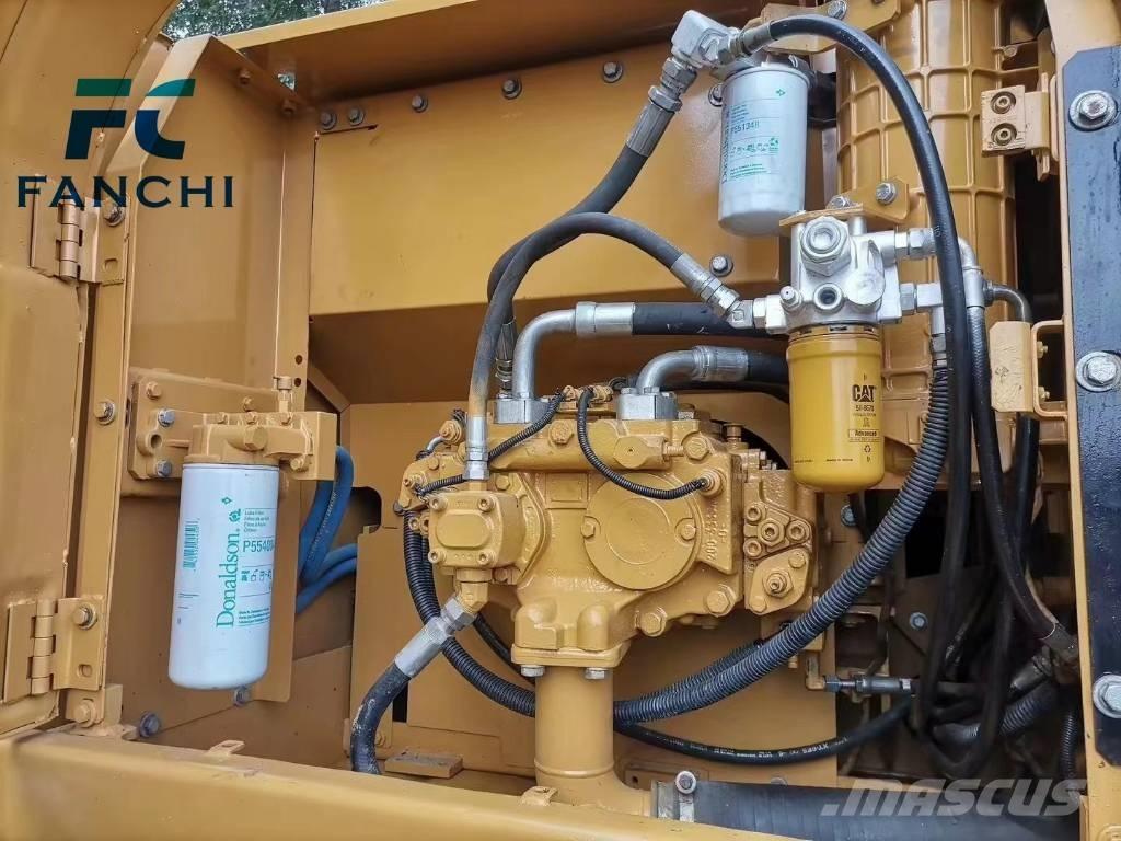 CAT 320 D Bageri gusjeničari