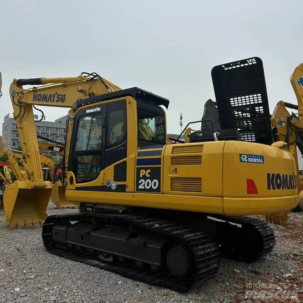 Komatsu 200-8 Bageri gusjeničari