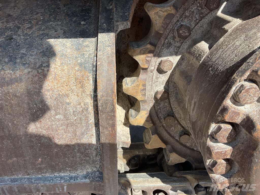 CAT 330F Bageri gusjeničari