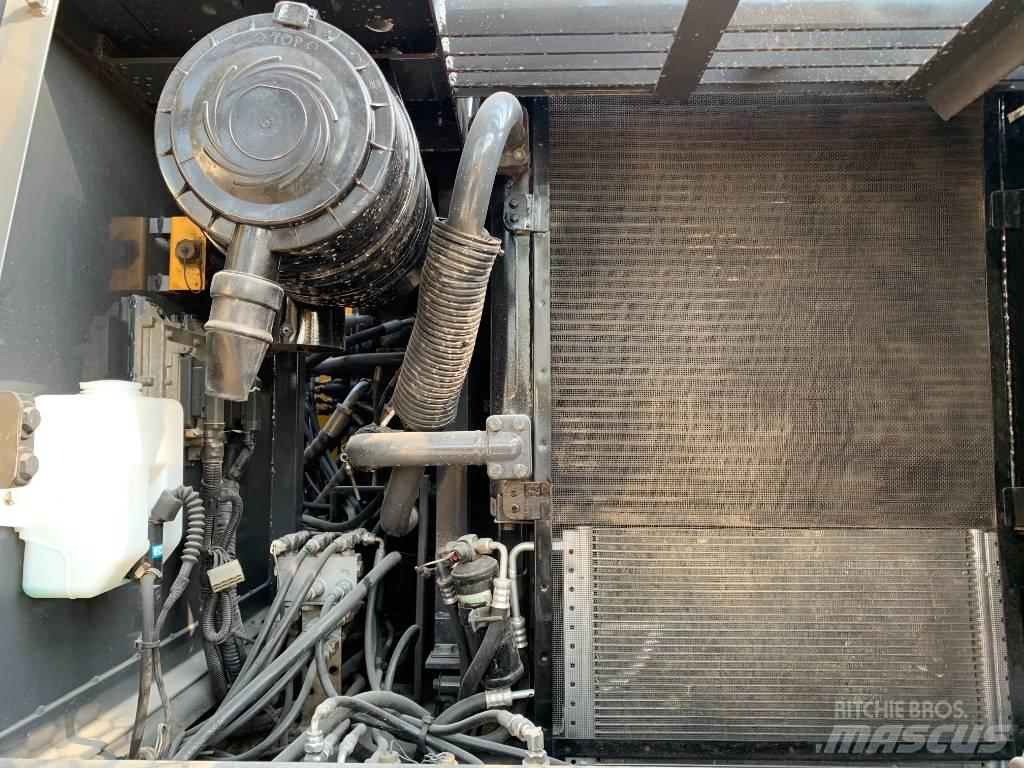 Volvo EC 140 Bageri gusjeničari