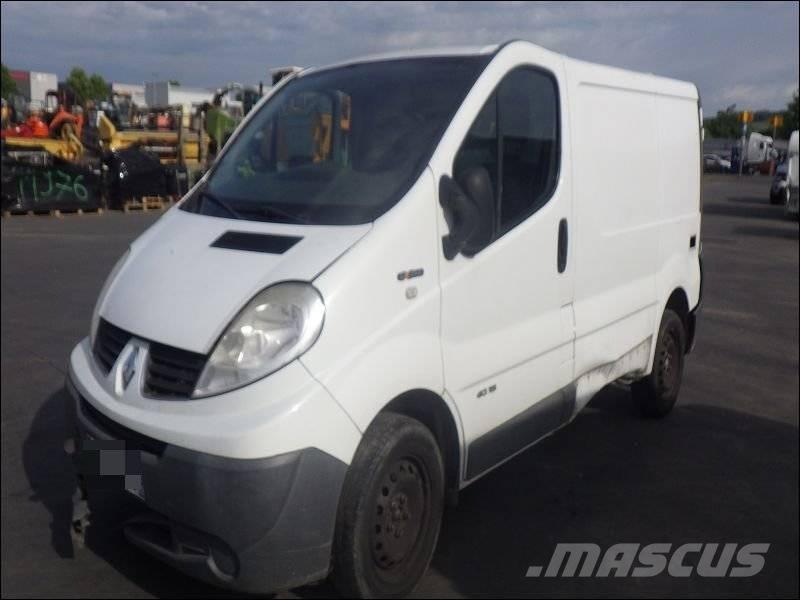 Renault Trafic 2 Sanduk kombiji