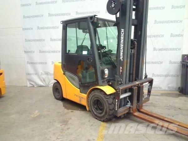 Jungheinrich DFG 430 Dizelski viličari