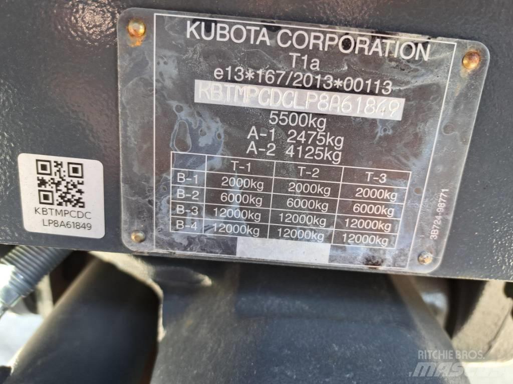 Kubota M 4073 Traktori