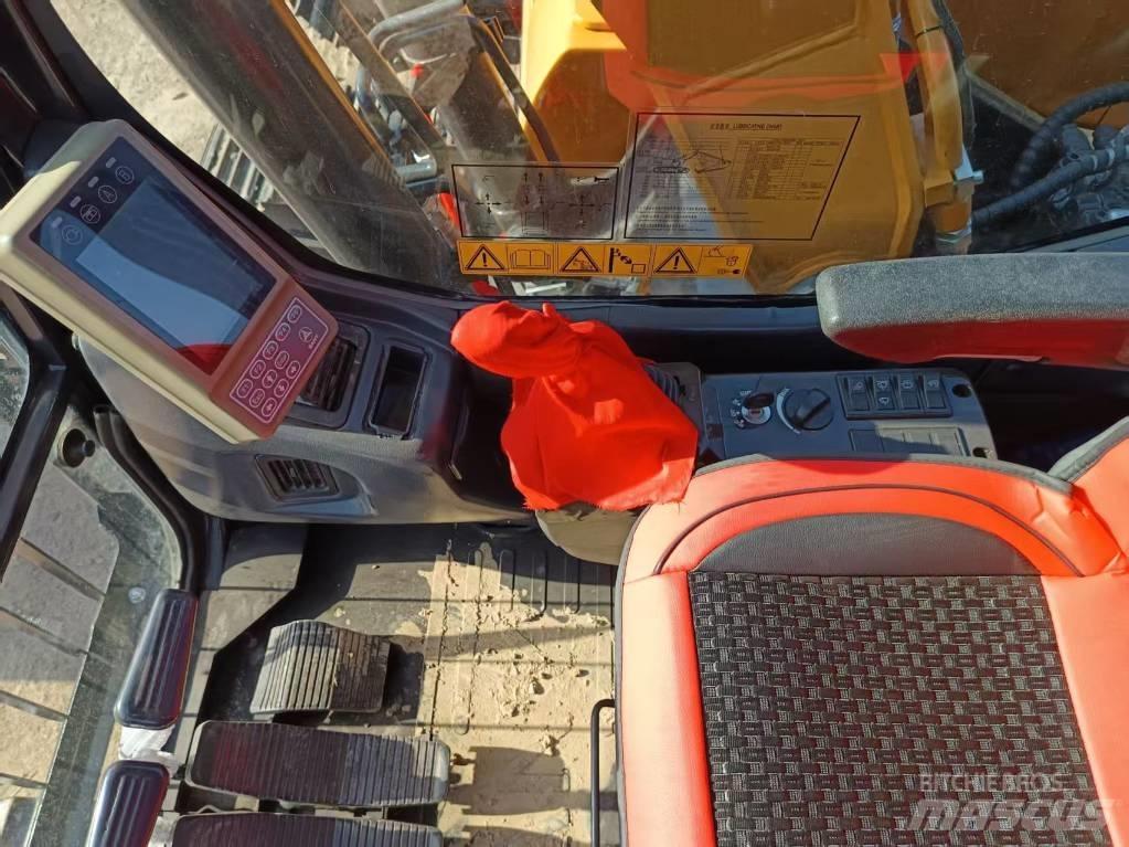 Sany SY155C Bageri gusjeničari
