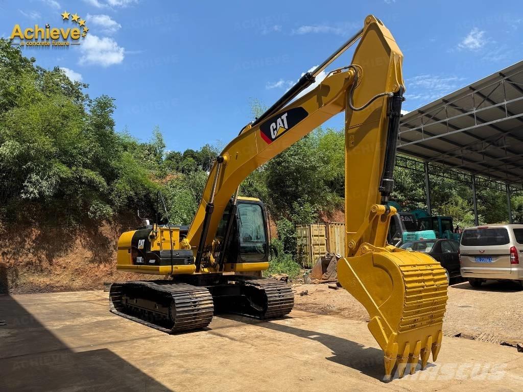 CAT 320 D2L Bageri gusjeničari