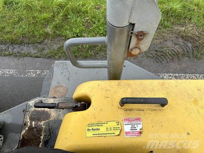 Neuson 6001 Demperi za gradilišta