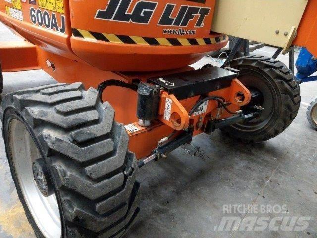JLG 600AJ Zglobne podizne platforme