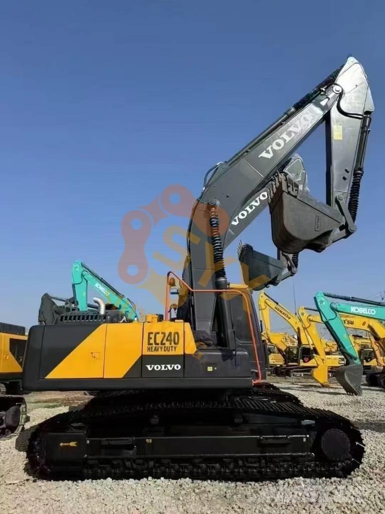Volvo EC 240 D Bageri gusjeničari